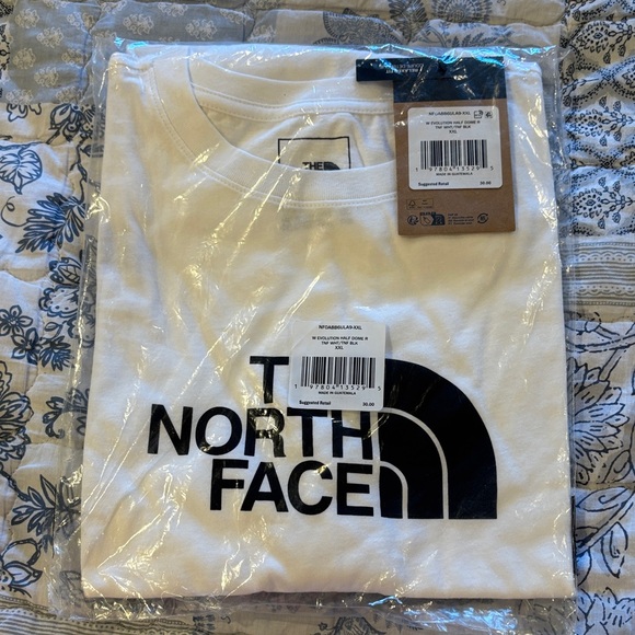 The North Face White Tee with Black Logo - Picture 1 of 1